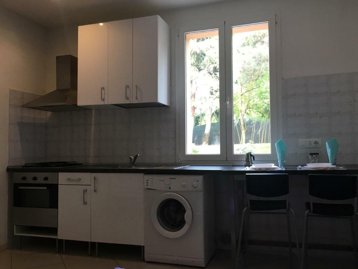Tra S.Orsola E Fiera Apartment Bologna Luaran gambar