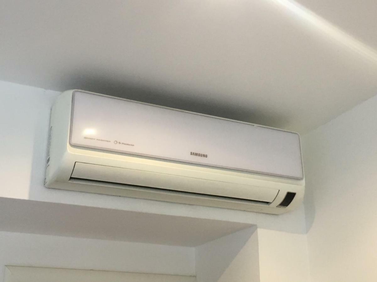 Tra S.Orsola E Fiera Apartment Bologna Luaran gambar