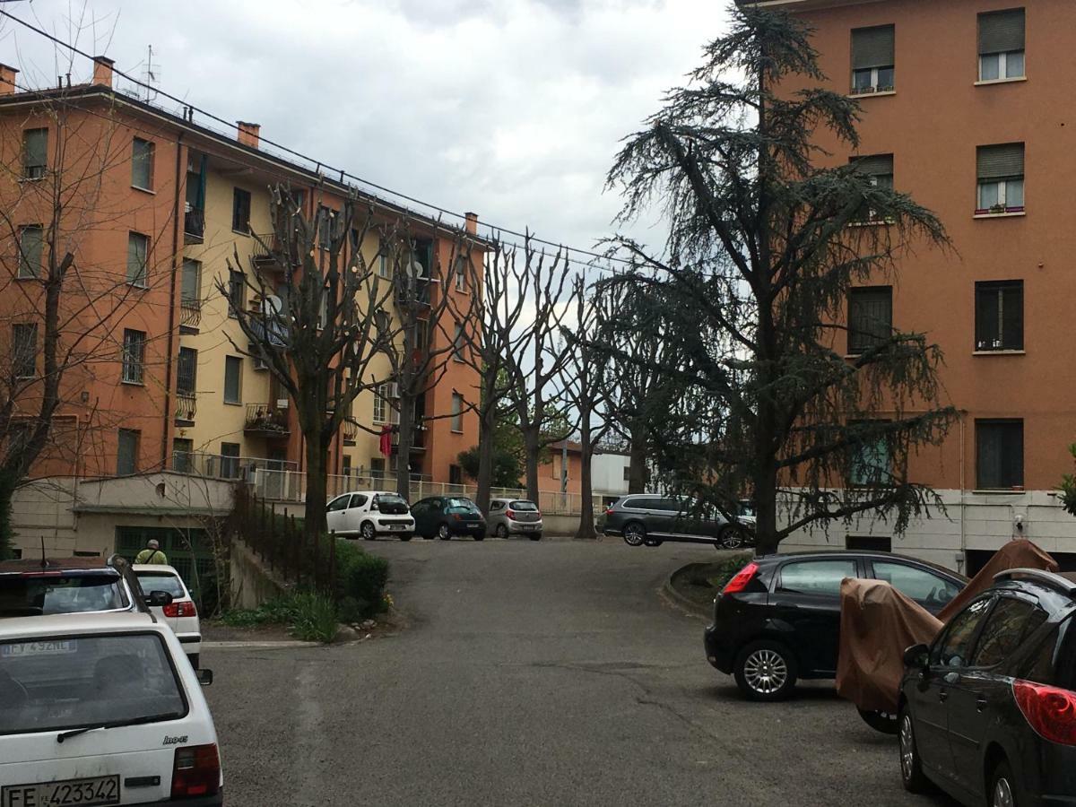 Tra S.Orsola E Fiera Apartment Bologna Luaran gambar
